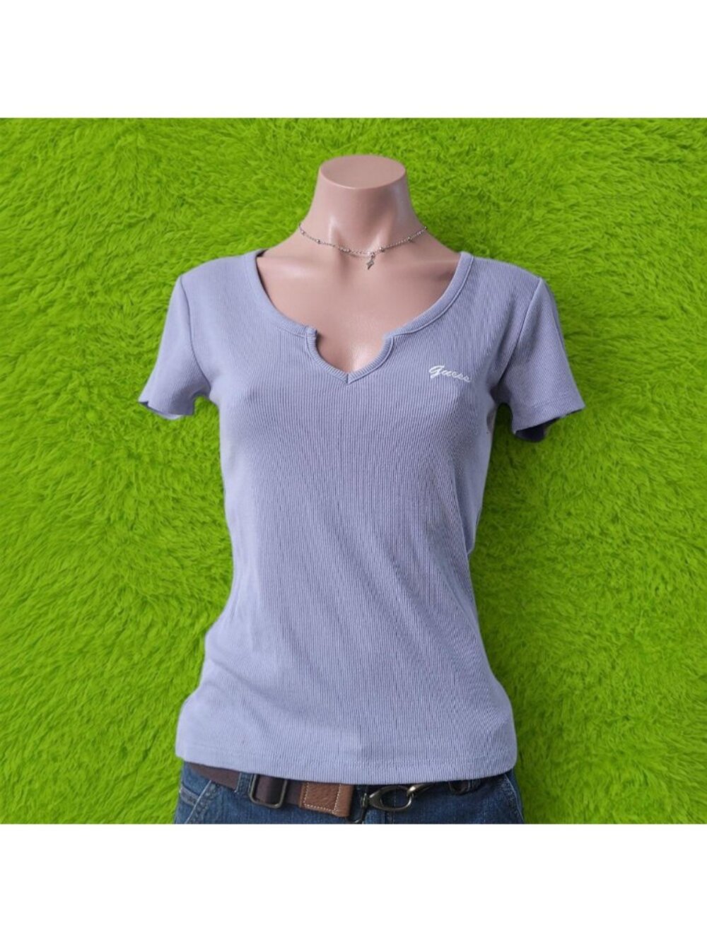 Guess Slim Fit Ribbed Deep V-Neck Scoop Short Sleeve Baby Tee (S)